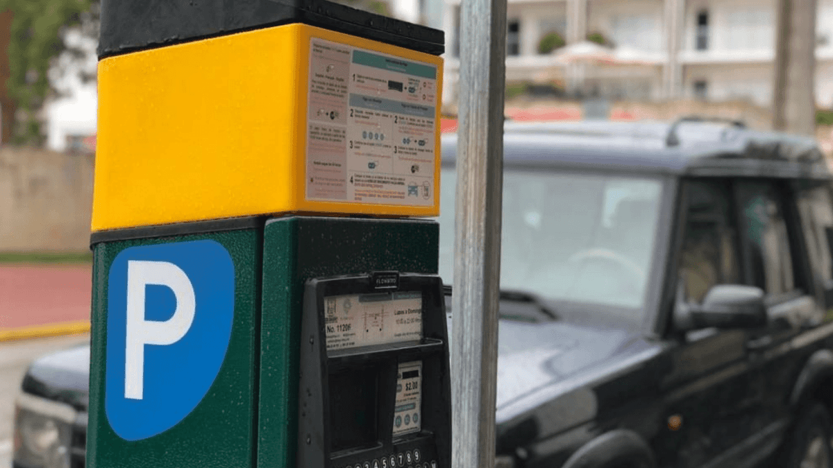 Lili Campos va contra los parquímetros, comienza gestión para retirarlos de tres colonias en Playa del Carmen