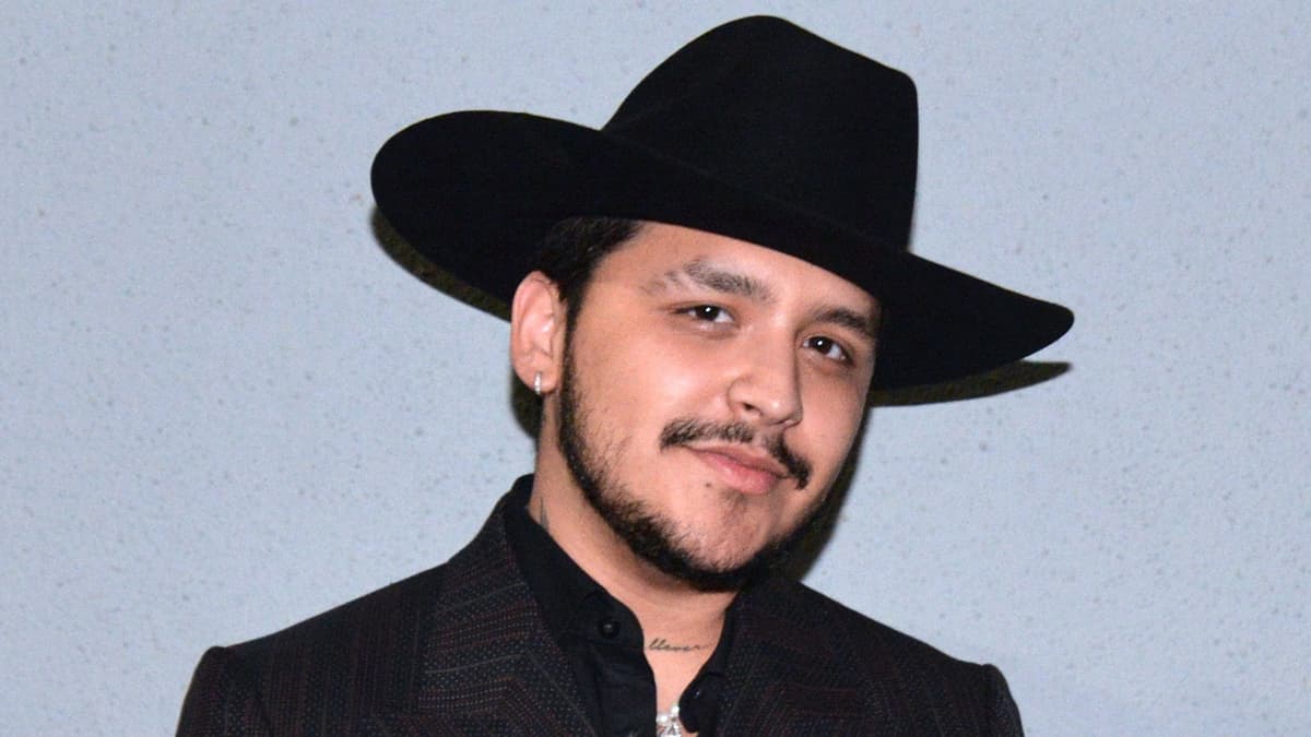 Christian Nodal no llegó a la cuota en Mazatlán