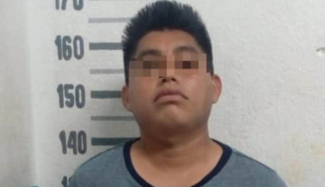 Detienen a sujeto ebrio por golpear a su esposa en Playa del Carmen