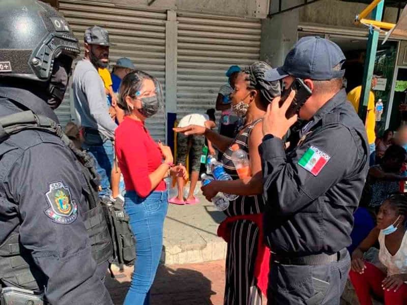 Migración abandona presuntamente a 68 migrantes de Haití en Acapulco