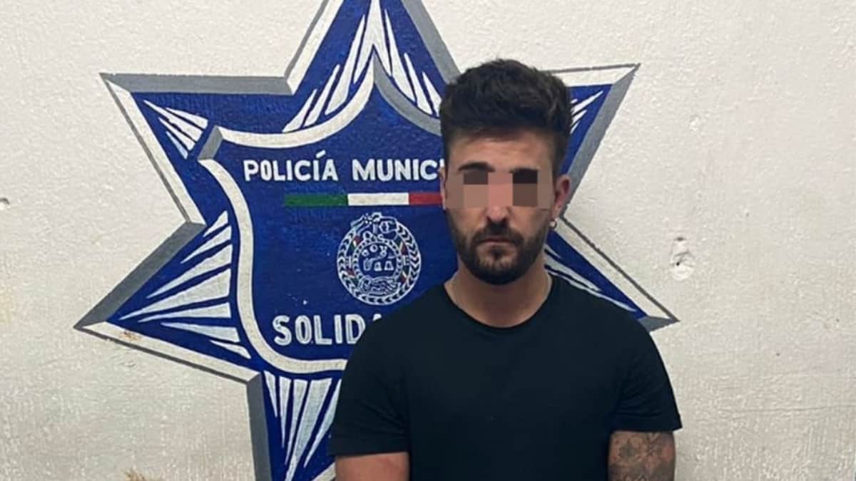 Aseguran a hombre en Playa del Carmen por posible comisión de delitos contra la salud