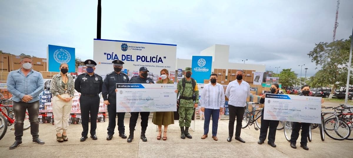 Gobierno municipal reconoce a policías con acciones