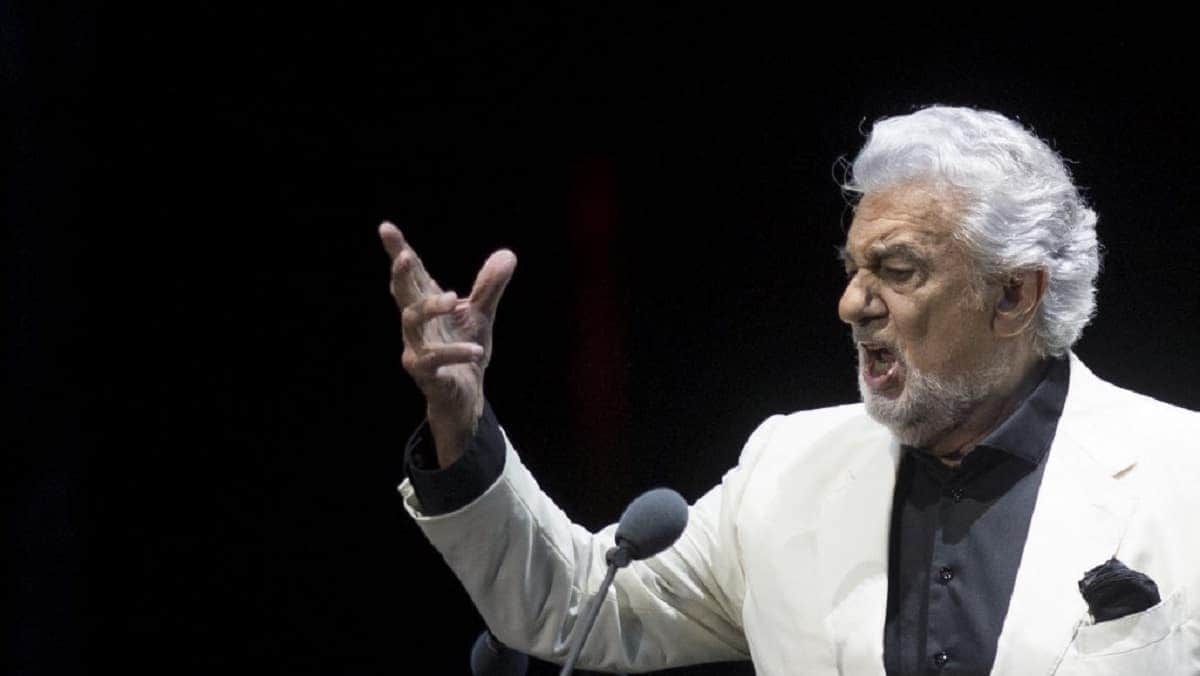 Plácido Domingo pospone conciertos en México por Covid-19