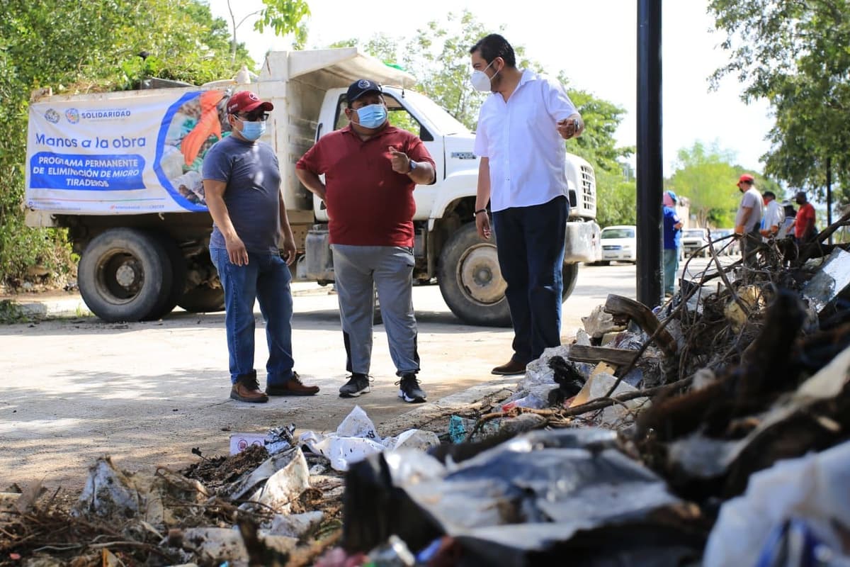 Gobierno municipal erradica micro tiraderos en colonia Bellavista, con programa "Manos a la obra"