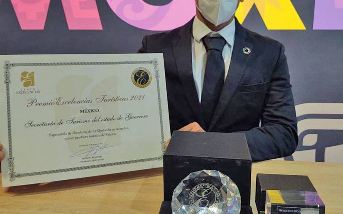 Espectáculo de clavadistas en La Quebrada recibe el premio "Excelencias Turísticas 2021"