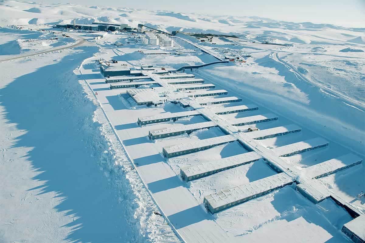 Rusia planea condenar de por vida a pedófilos en Siberia, en las minas del Ártico