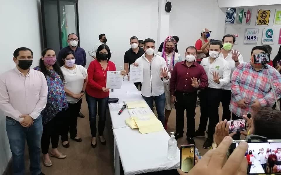 Firman convenio de coalición Morena, PT, PVEM y MAS