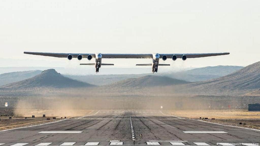 VIDEO: El avión más grande del mundo realiza con éxito su cuarto vuelo de prueba