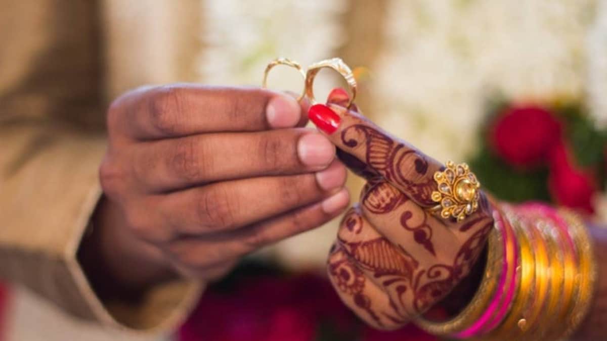 El estafador de la India: Se casaba con ellas para obtener tarjetas de crédito