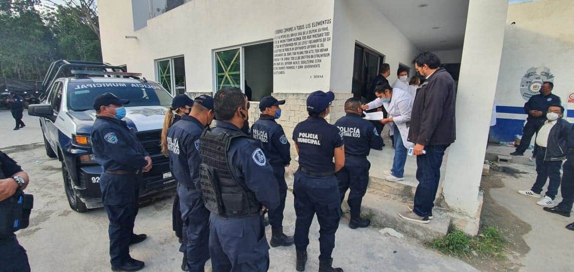 Tres policías dan positivo a antidoping en Tulum; los dan de baja