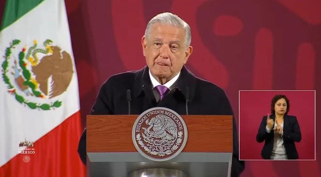 Video: Me da orgullo que mis hijos resistan, dice AMLO al borde de las lágrimas