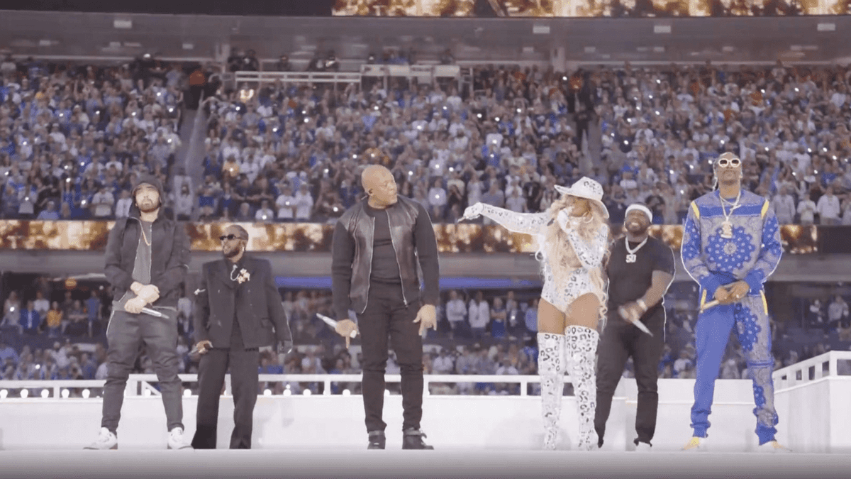 Fascinante espectáculo del medio tiempo en el Super Bowl; 50 Cent fue la sorpresa