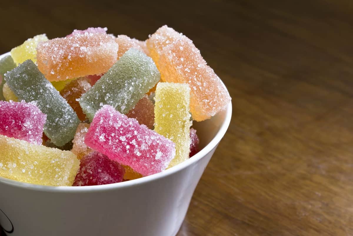 Un niño de 11 años muere tras comer gomitas en casa de su tía