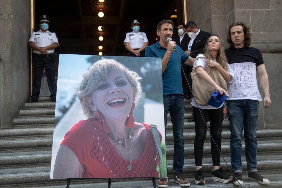 SCJN ordena la libertad inmediata de Alejandra Cuevas, cuñada del Fiscal Gertz Manero