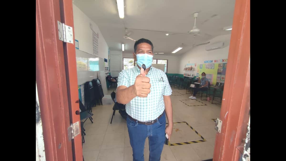 Gana Gilberto Gómez elecciones en Puerto Aventuras