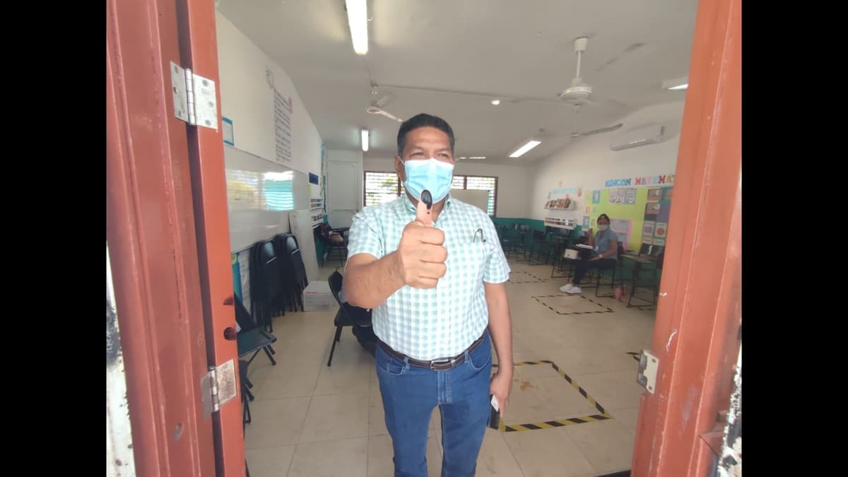 Gana Gilberto Gómez elecciones en Puerto Aventuras