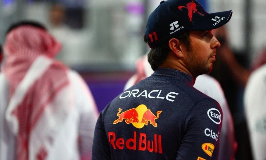 Video: "Checo" Pérez no gana carrera de Fórmula 1 a causa de la mala suerte