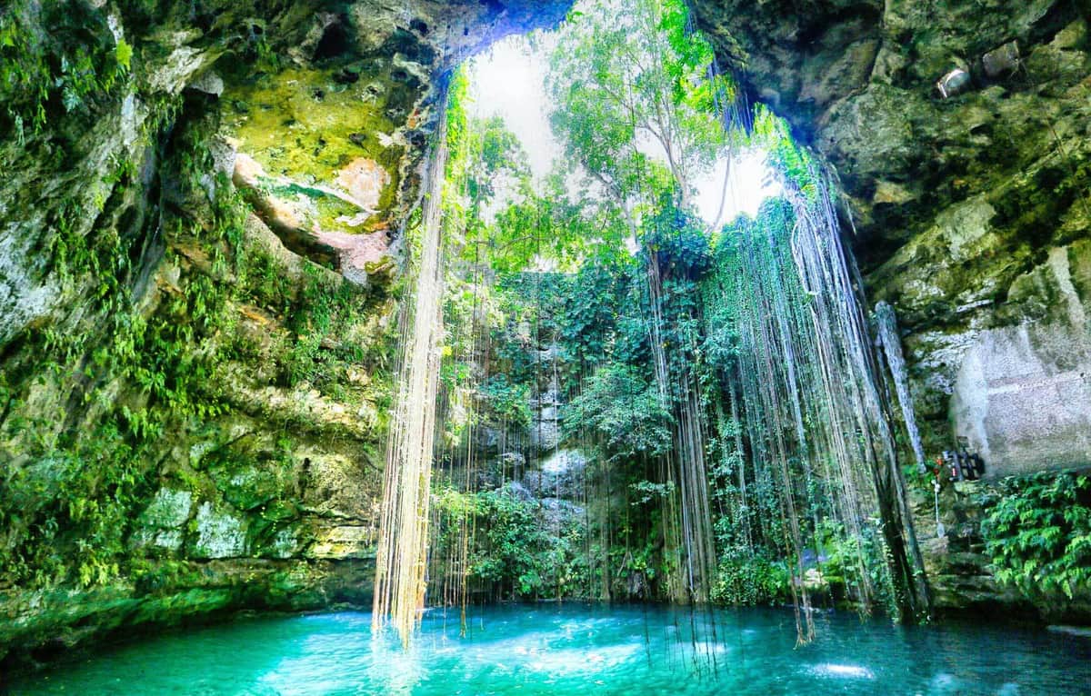 Construcción del tramo 5 del Tren Maya derrumbaría milenarios cenotes