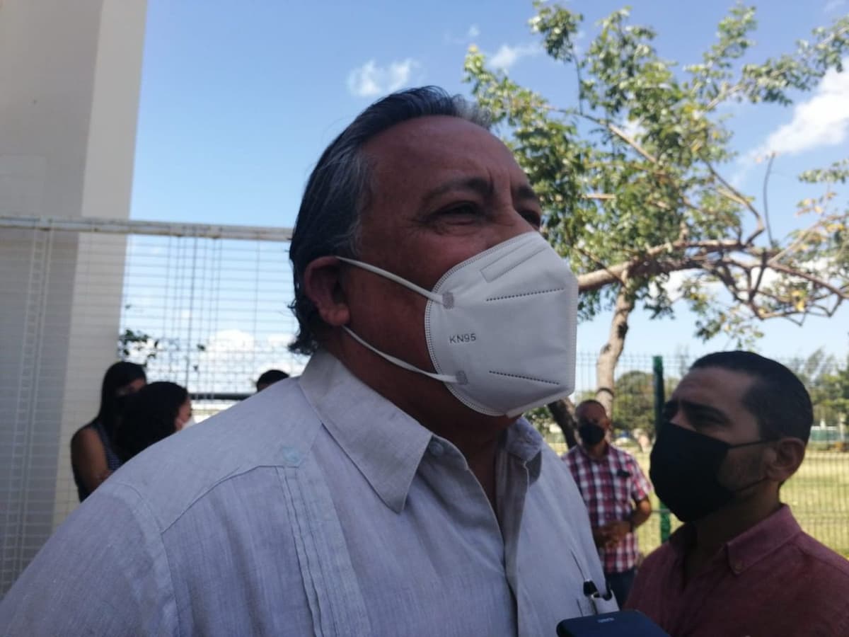 Volqueteros que paralizaron movilidad en Cancún deben ponerse al día en documentos, asegura Arturo Contreras