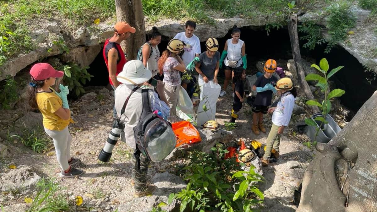 "Vive Cenote", la iniciativa de la sociedad civil para mantener limpias nuestras cavernas
