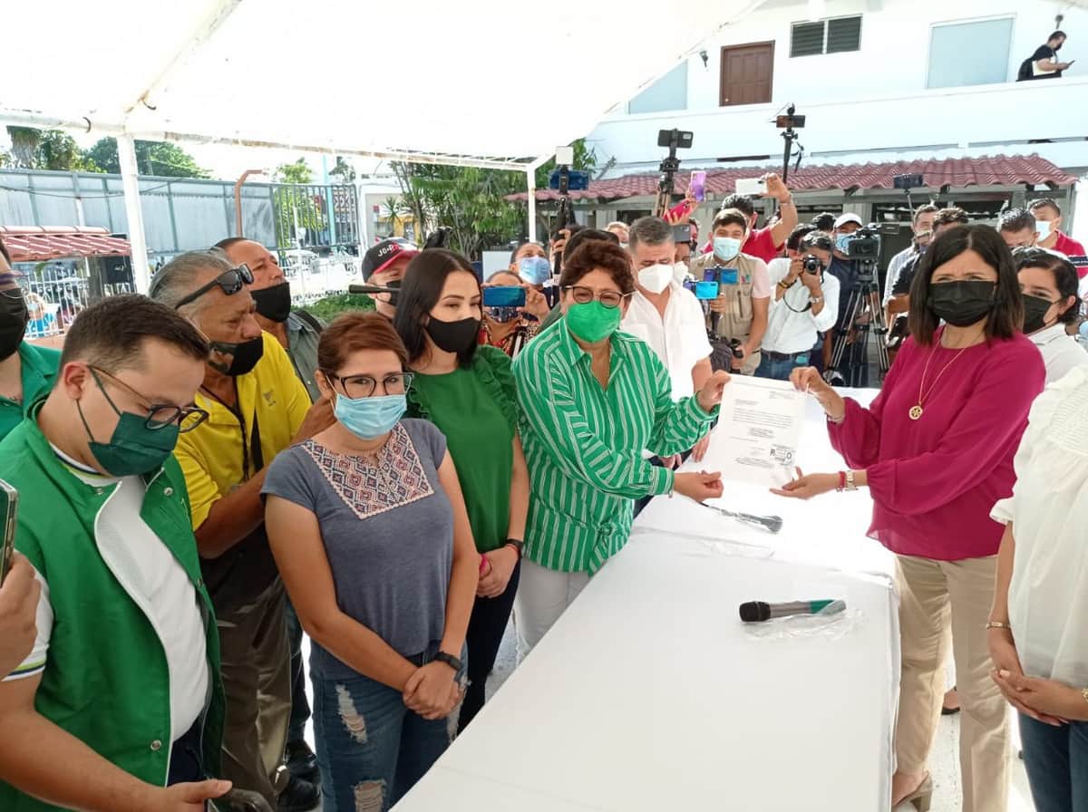 Inscribe PVEM a Yohanet Torres para candidatura plurinominal