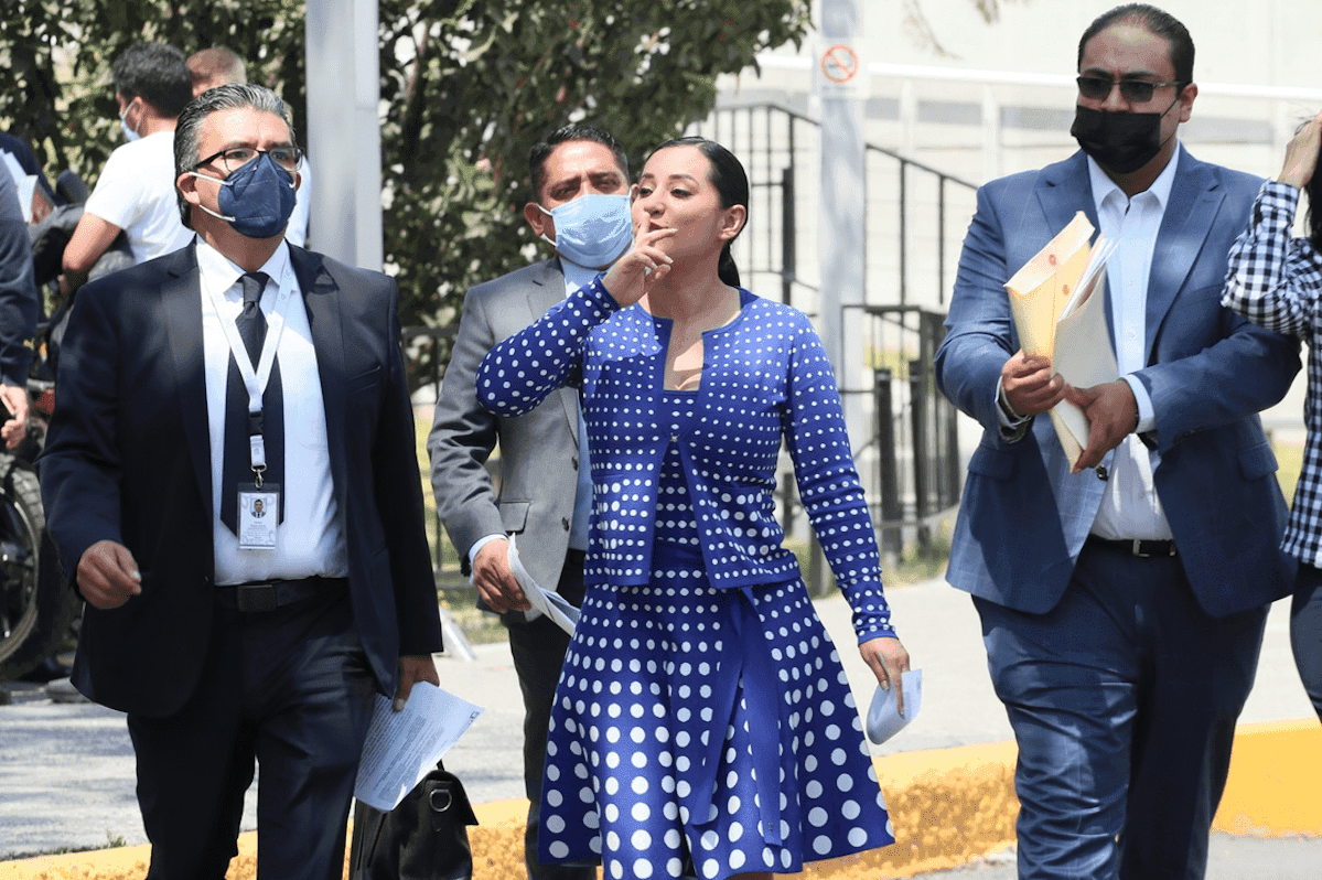 Por robo, discriminación y abuso de autoridad, vinculan a proceso a Sandra Cuevas