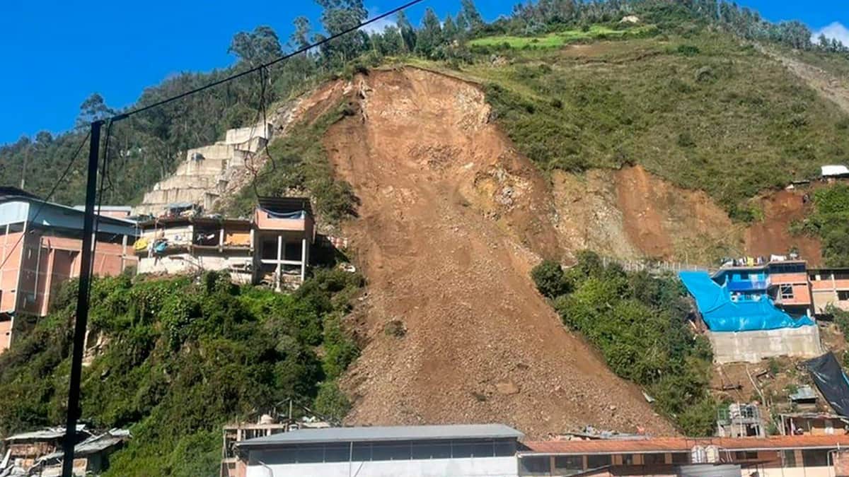 VIDEO: Derrumbe en Perú sepulta 80 viviendas y deja dos muertos