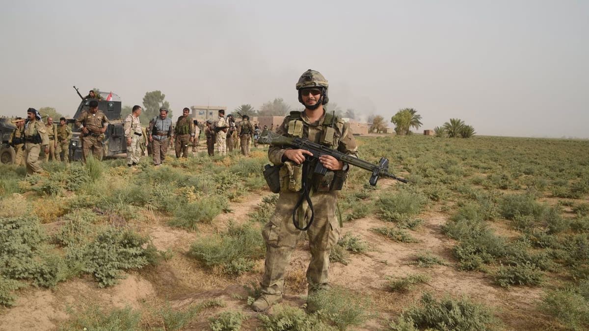 Francotirador más letal del mundo lanza advertencia a rusos y a Putin