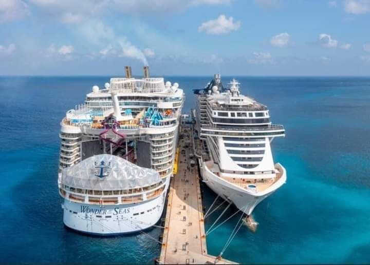 ¡Ahora está en Mahahual! El crucero más grande del mundo "Wonder of the Seas", sigue en el Caribe Mexicano