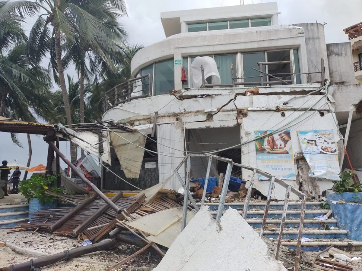 Explosión en Kool Beach de Playa del Carmen: 2 muertos y 21 lesionados, cuatro de ellos extranjeros