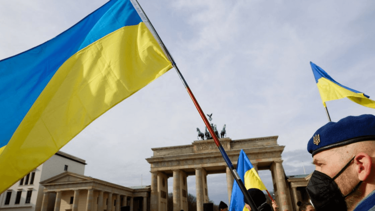 Continuarán negociaciones por videoconferencia entre Ucrania y Rusia: Kremlin