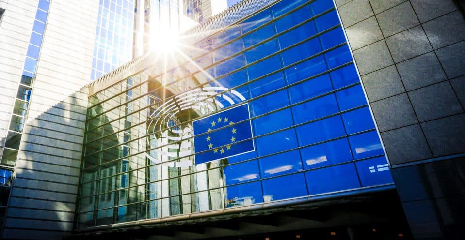 Gobernadores afines a la 4T califican de “intervencionista y desinformada” resolución del Parlamento Europeo