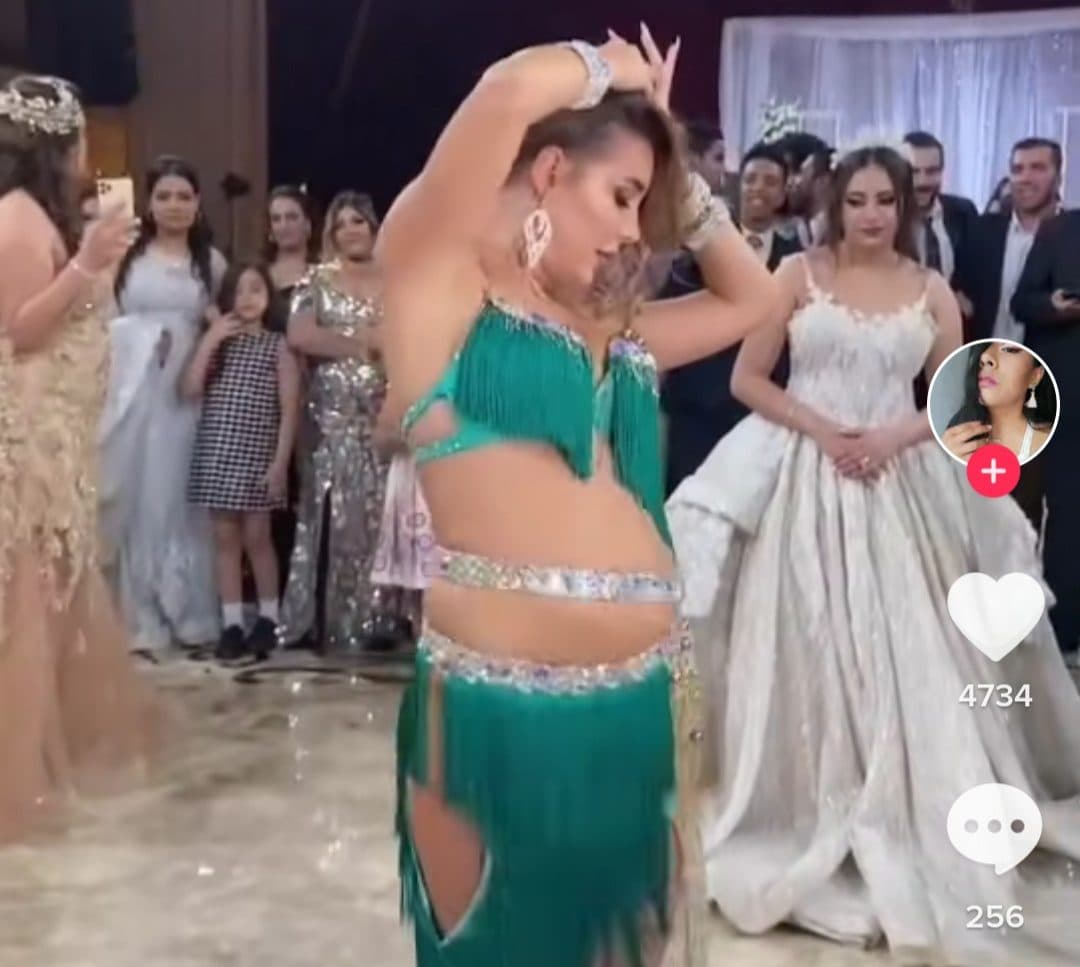 VIDEO: Le regala de bodas un espectacular baile a su mejor amigo