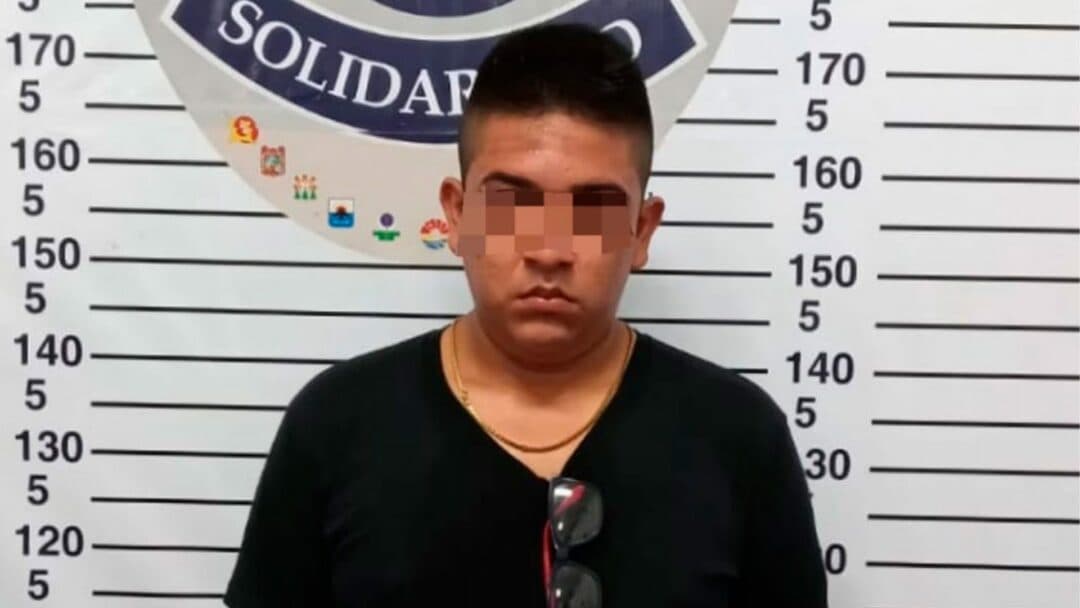 Cae narquillo con 8 dosis de piedra en el centro de Playa del Carmen