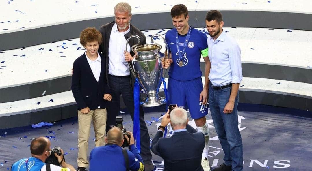 Roman Abramovich venderá al Chelsea para evitar problemas al club