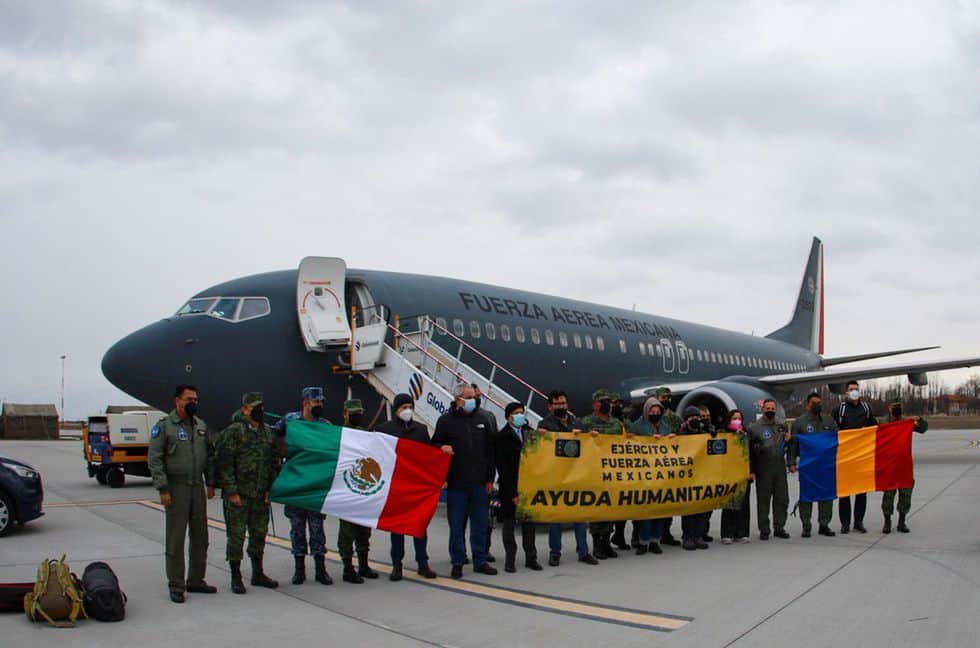 El primer avión de la Fuerza Aérea aterriza en Rumanía para la repatriación de mexicanos