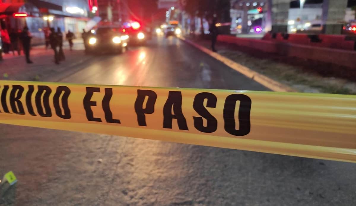 Balean a hombre afuera de un bar en Playa del Carmen