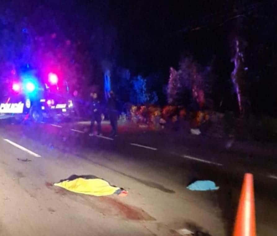 Automóvil atropella y mata a hombre en la carretera federal 307