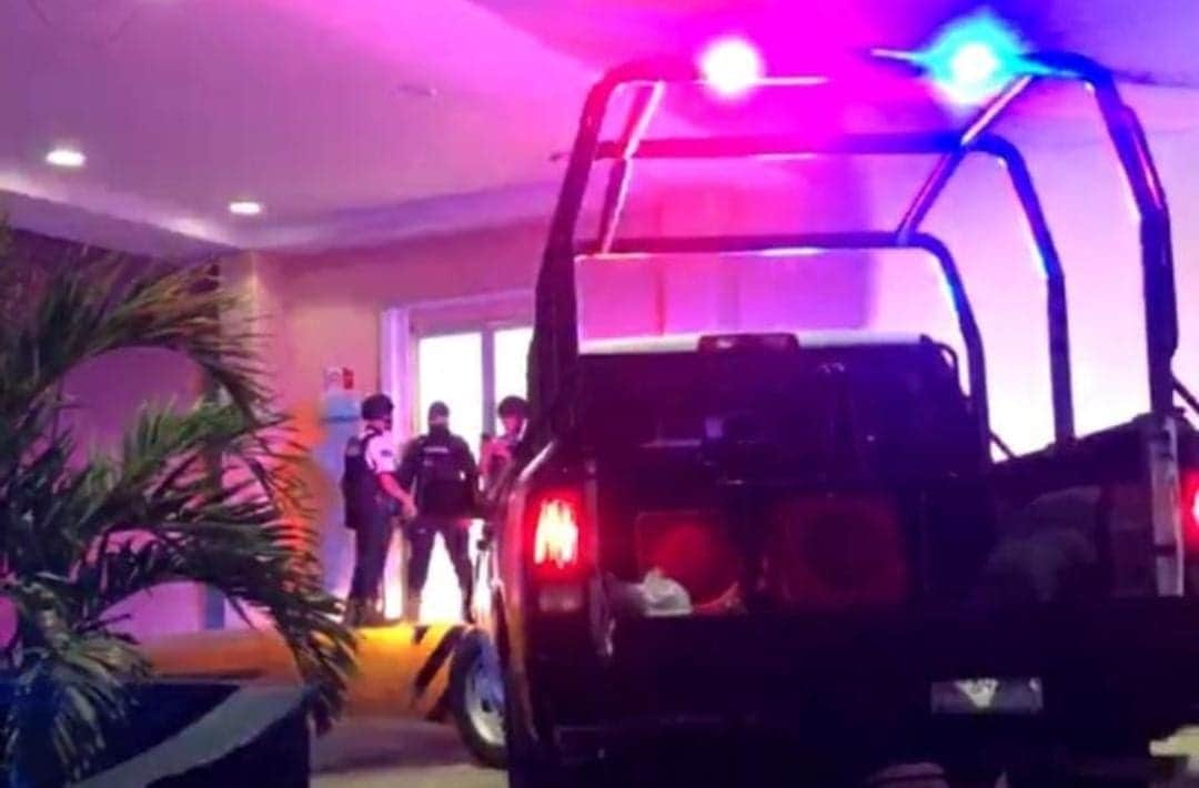 Disparan contra un elemento de la Policía Turística en Playa del Carmen