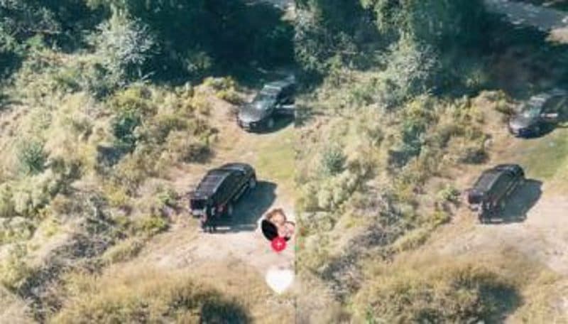 En TikTok exhiben a policía teniendo relaciones en un área pública