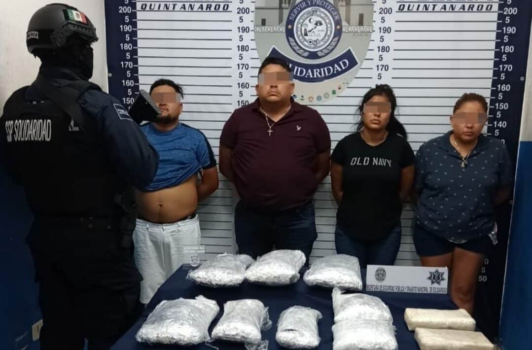 Detienen a cuatro narcomenudistas en la colonia Ejido de Playa del Carmen