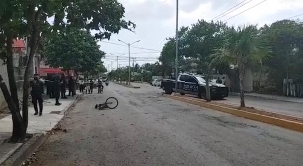 Muere en el hospital ciclista atropellado por una patrulla en Playa del Carmen