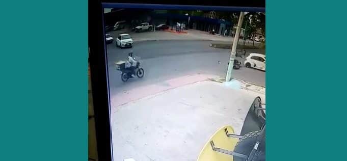 Captan en video accidente mortal de motociclista en Chetumal