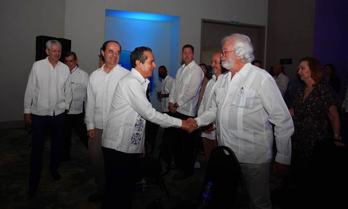 Quintana Roo tiene que seguir siendo uno de los estados con mayor crecimiento económico: Carlos Joaquín