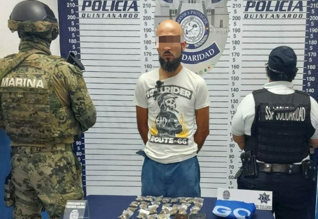 Golpe al narcomenudeo en Playa del Carmen: detienen a sujeto con dosis de marihuana