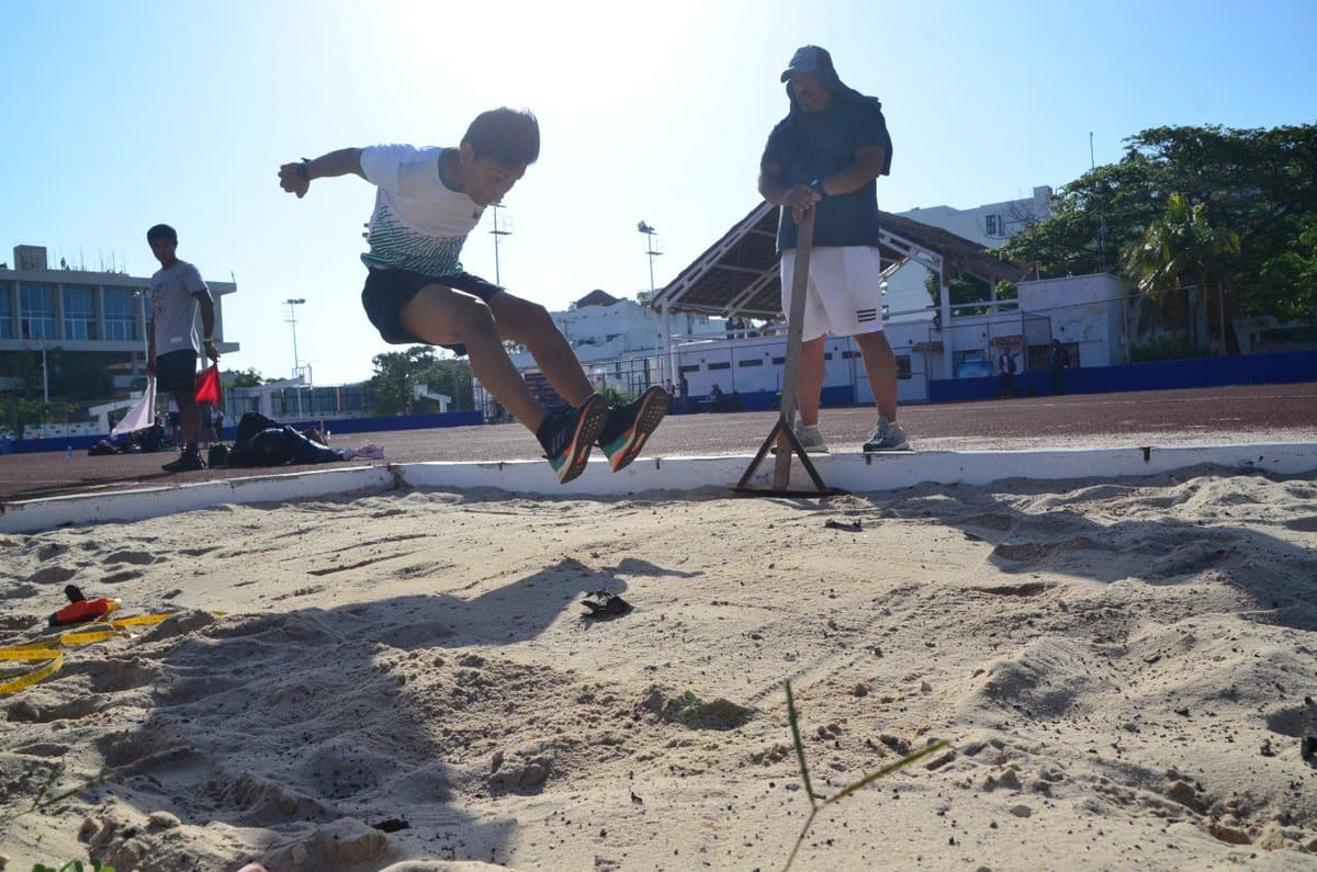 Exitoso Primer Encuentro Juvenil de Atletismo de escuelas secundarias