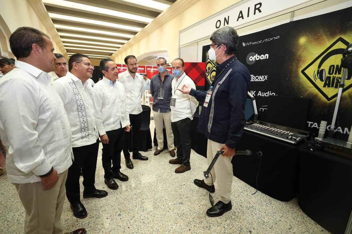 En Quintana Roo estamos comprometidos con la libertad de expresión: Carlos Joaquín