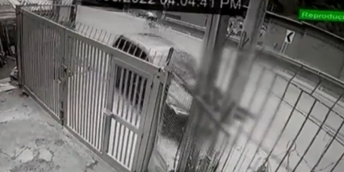 VIDEO: Atropella a un anciano y lo sube a su auto para después abandonarlo