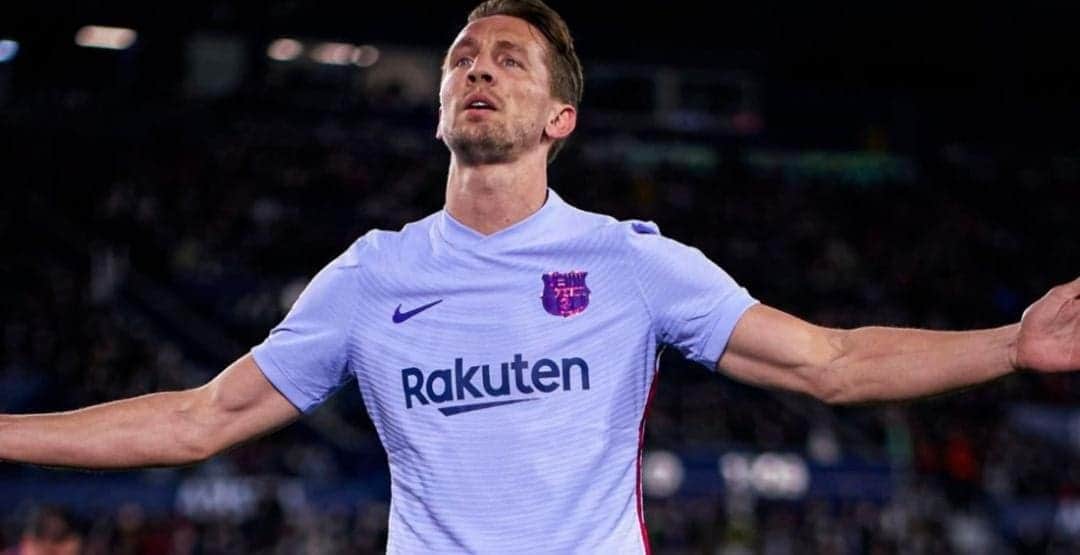 Parece que Luuk de Jong no vendrá a Toluca; al menos dejó buenos memes