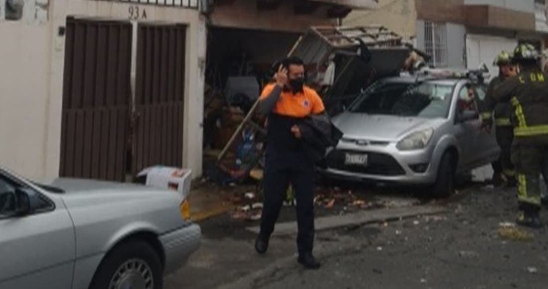 Acumulación de gas causa explosión en una casa de la CDMX